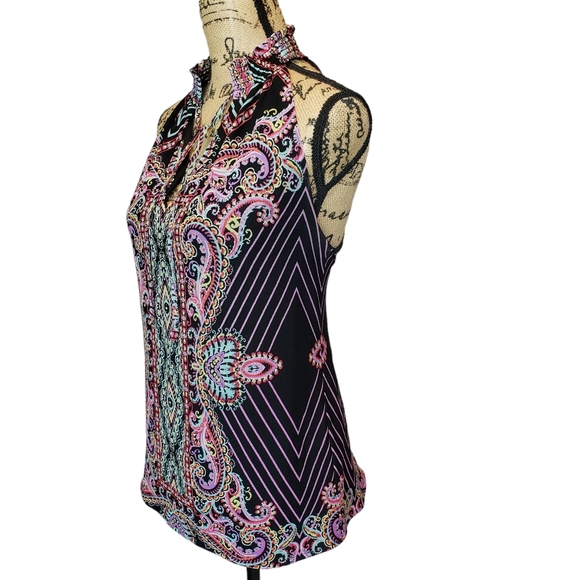 NY&CO Sleeveless Mesh Blouse - Picture 9 of 9